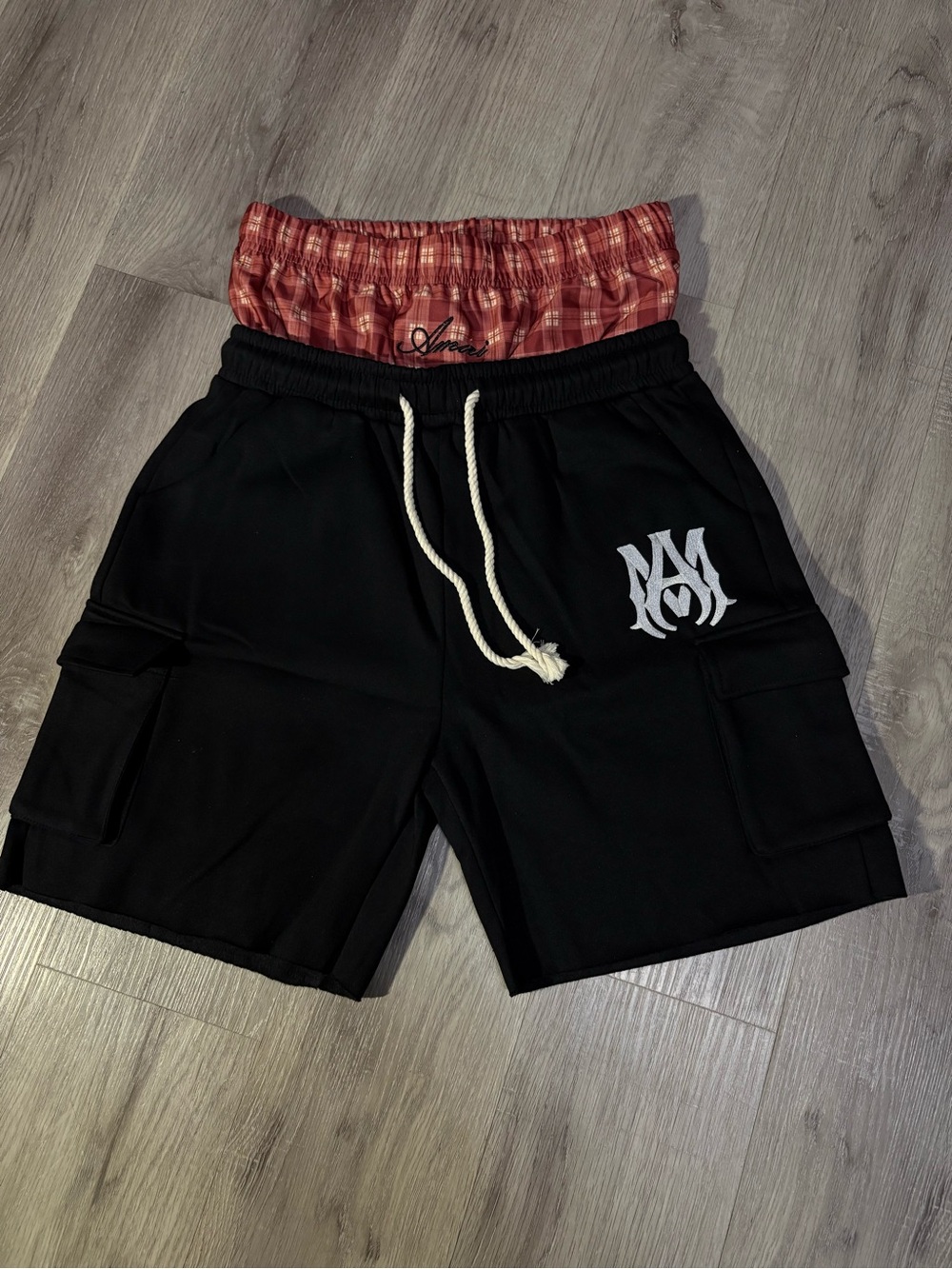 A.M.I.R.I Men's Black Cargo Drawstring Shorts